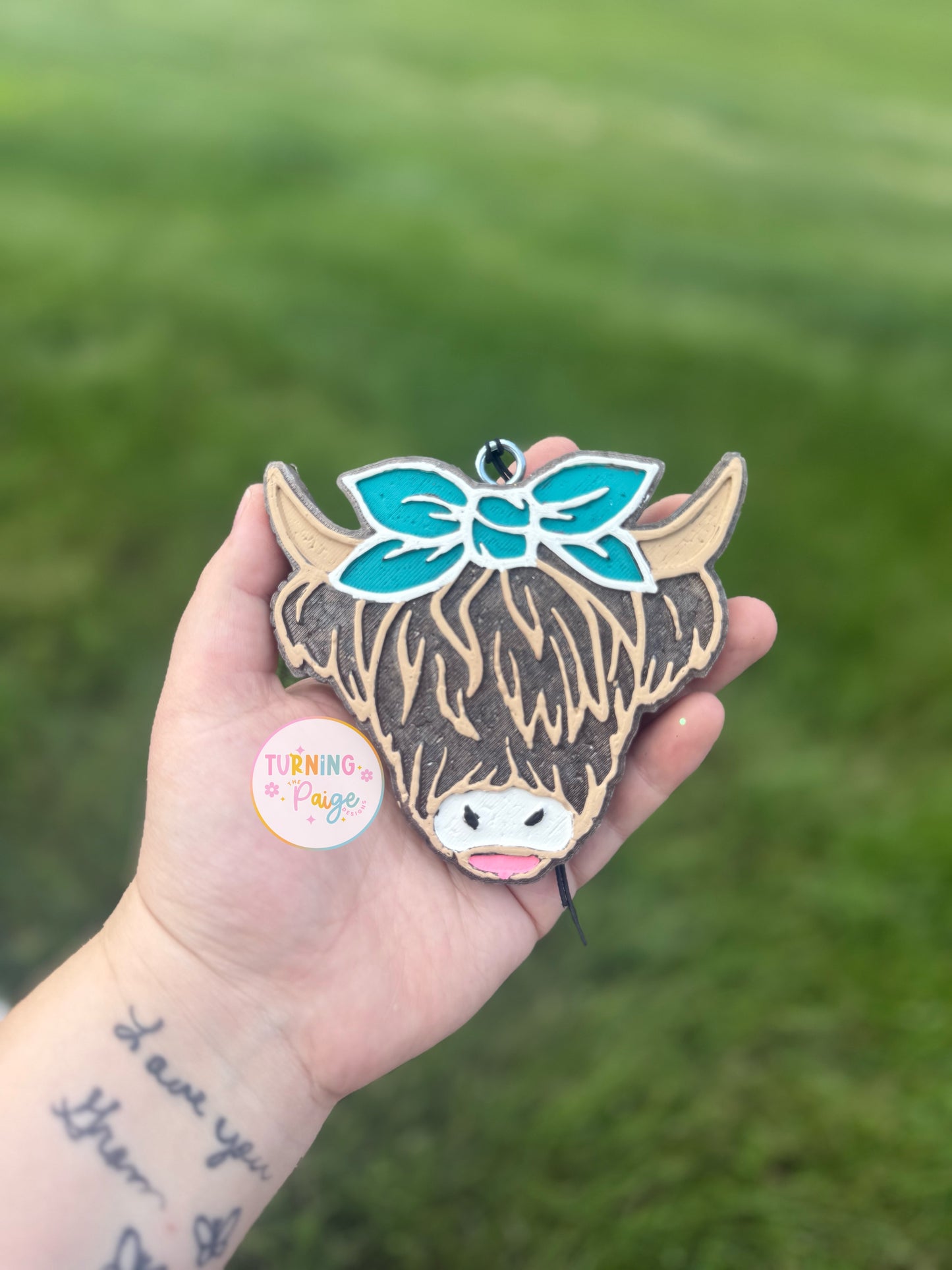 Teal Bow Highland Cow